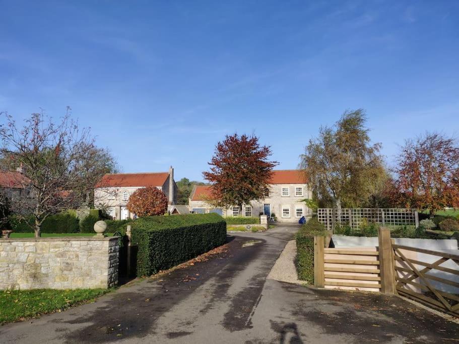 Millfield Cottage Йорк Екстериор снимка
